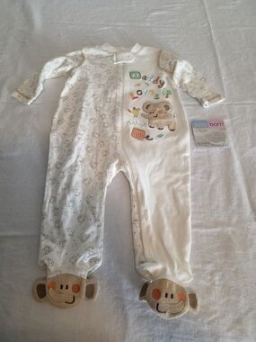 Just Born Cream and Tan 'Daddy Loves Me' Footed One-Piece